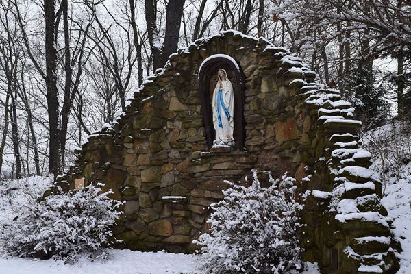 the marian grotto in the snow